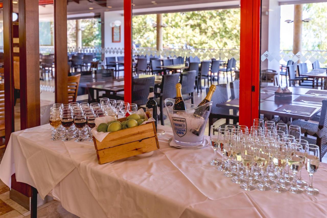 Kaliakra Beach Hotel Albena Buitenkant foto