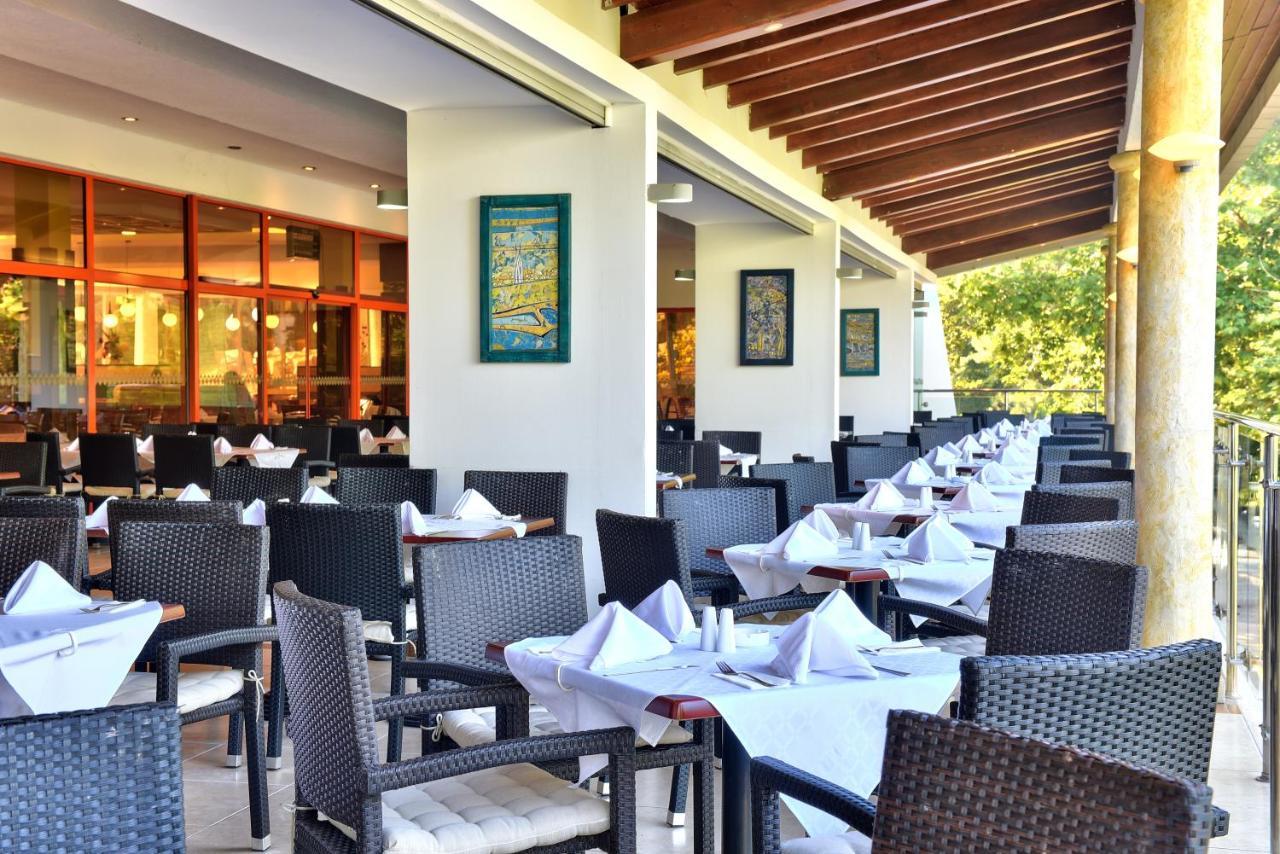 Kaliakra Beach Hotel Albena Buitenkant foto