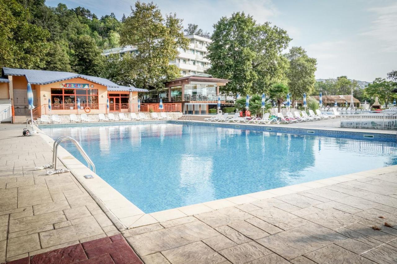 Kaliakra Beach Hotel Albena Buitenkant foto