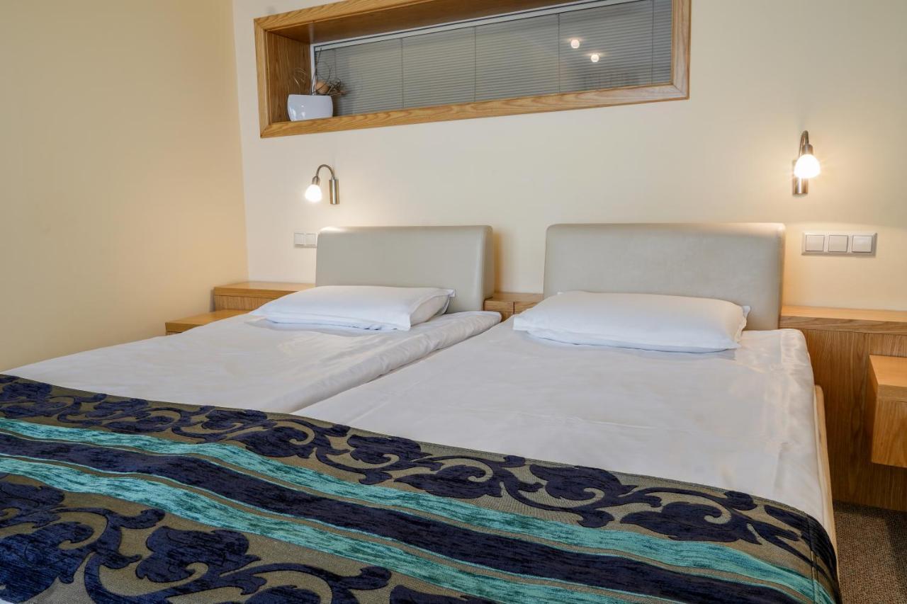 Kaliakra Beach Hotel Albena Buitenkant foto