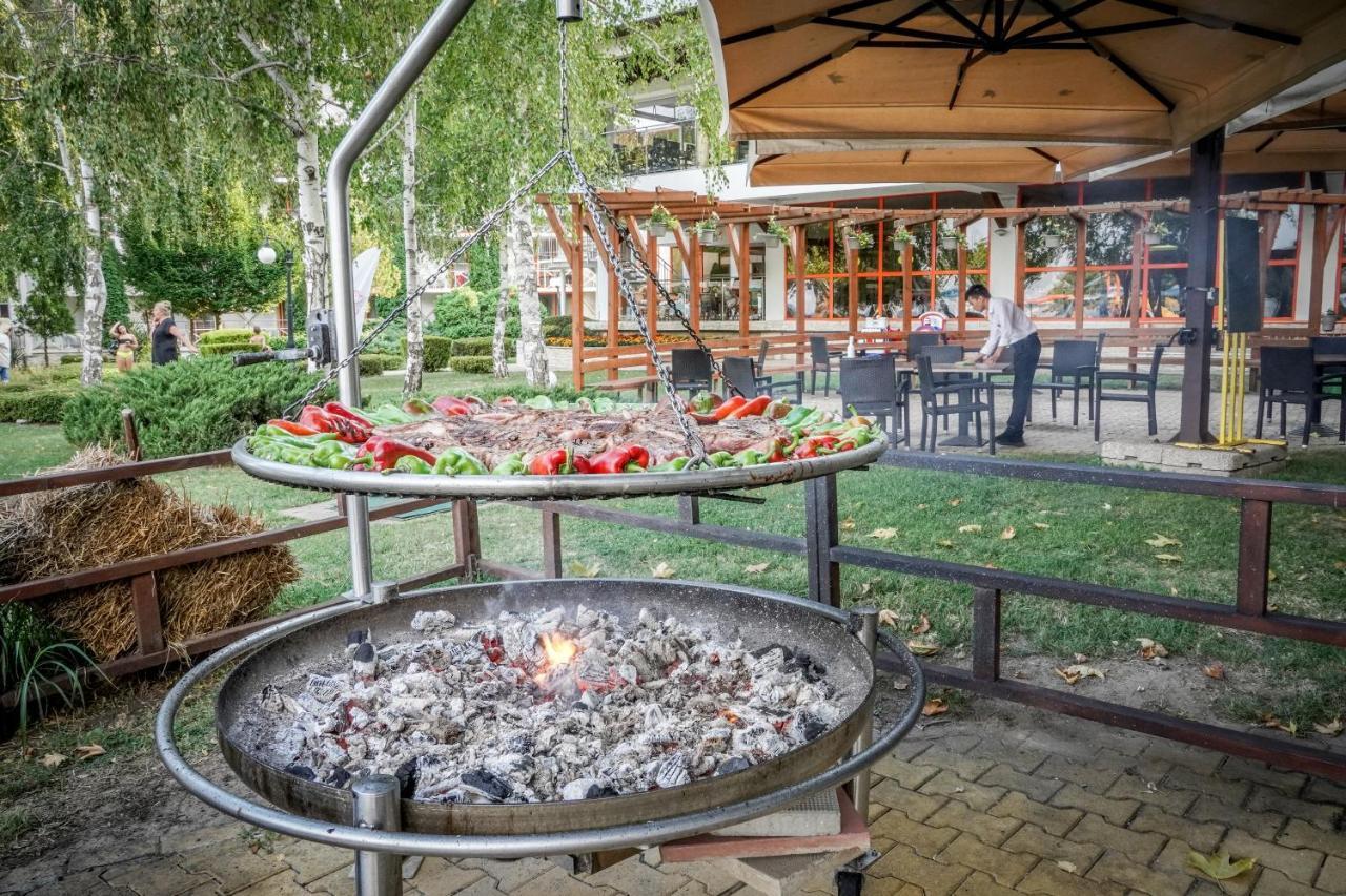 Kaliakra Beach Hotel Albena Buitenkant foto